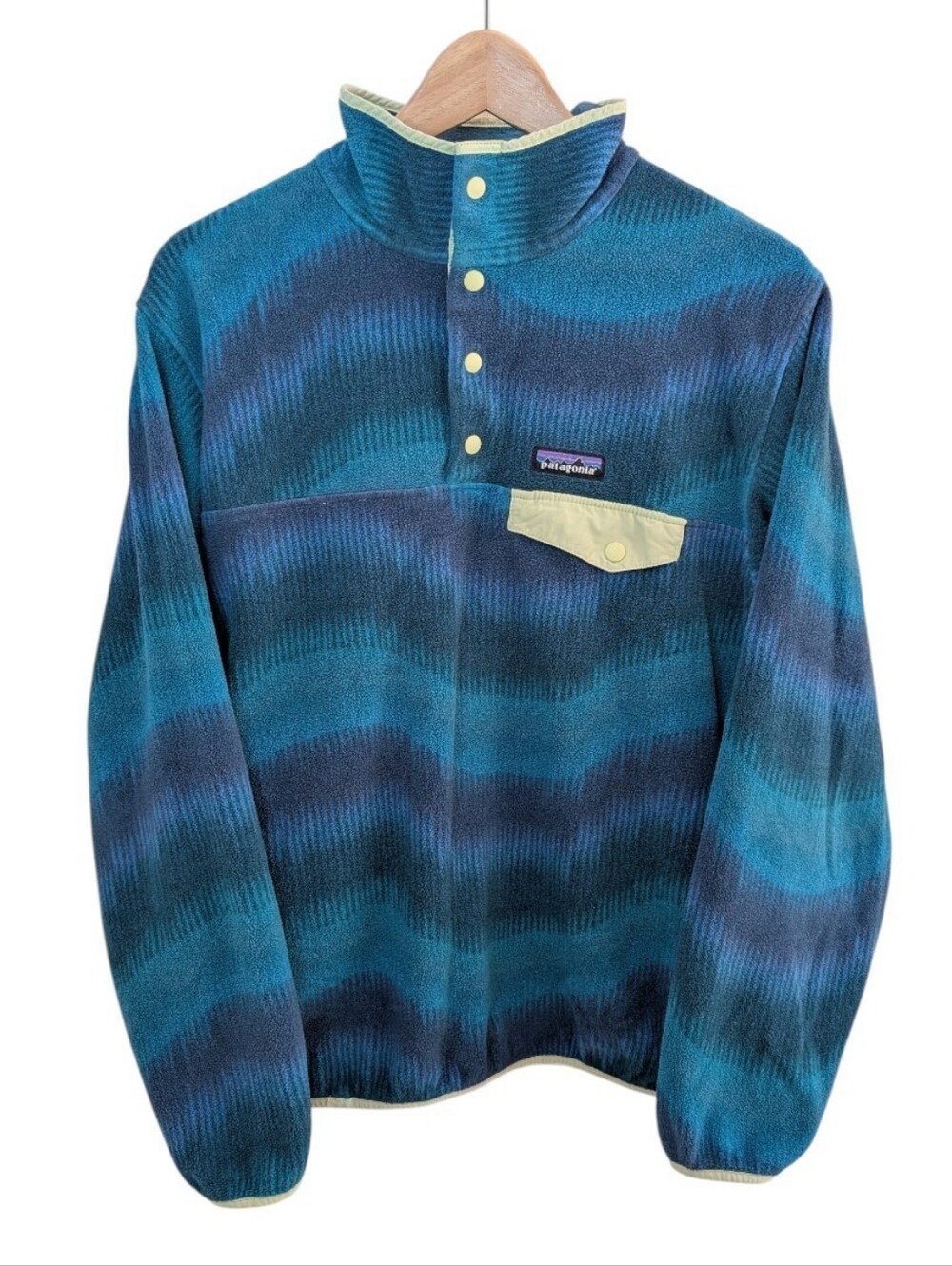 Patagonia Synchilla Snap-T Fleece Blue Aurora Waves Large